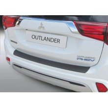 Накладка на задний бампер (RGM, RBP881) Mitsubishi Outlander III FL (2015-2020)